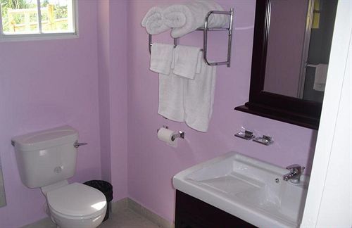 Piarco Village Suites Extérieur photo