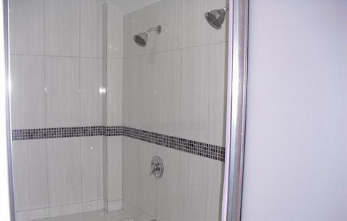 Piarco Village Suites Extérieur photo