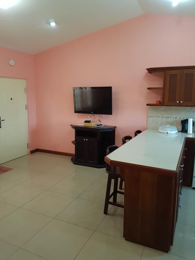 Piarco Village Suites Extérieur photo