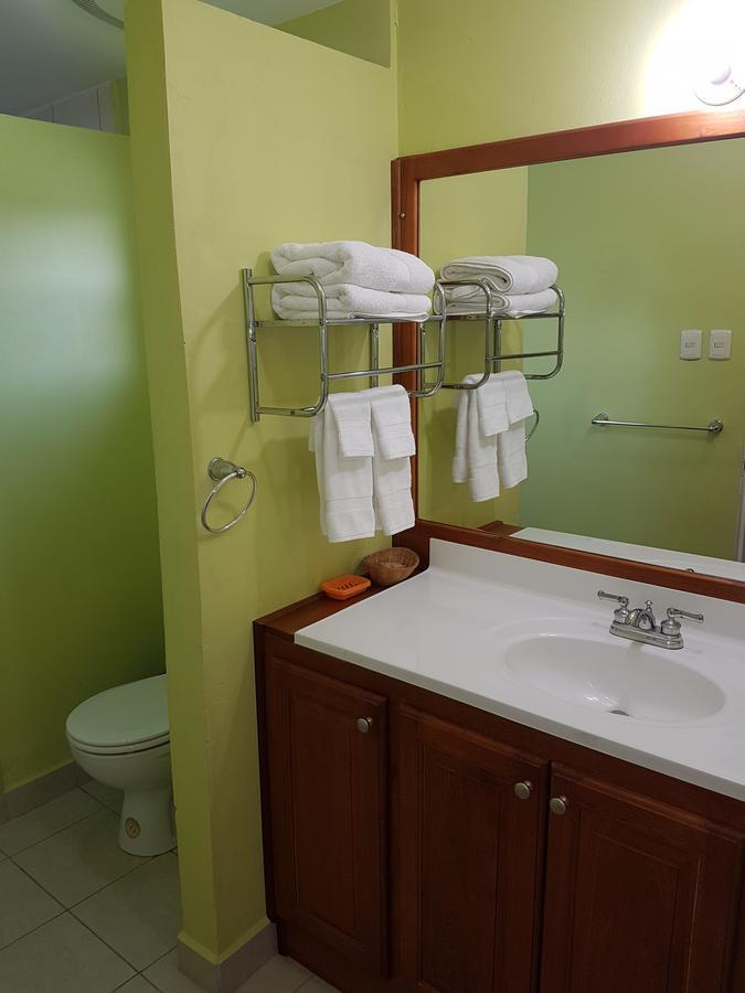 Piarco Village Suites Extérieur photo