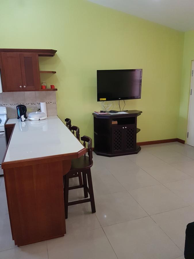 Piarco Village Suites Extérieur photo